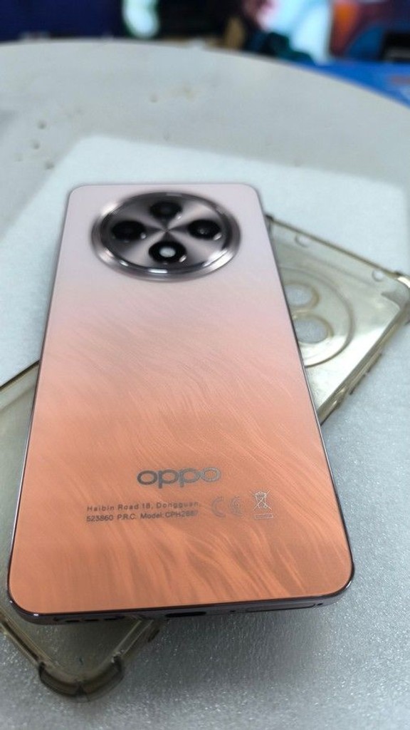 Объявление Oppo reno 12f 8/512gb cph2687 Б/У