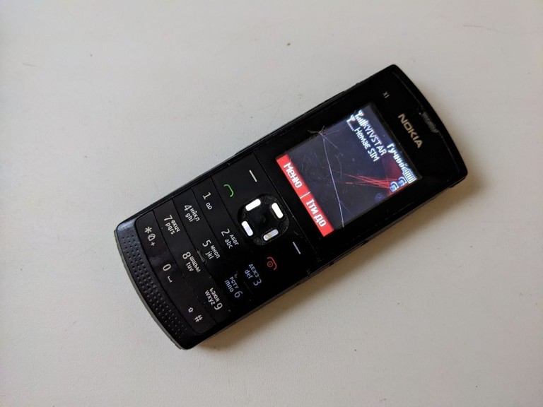 Дешево Nokia x1-00 з ломбарду