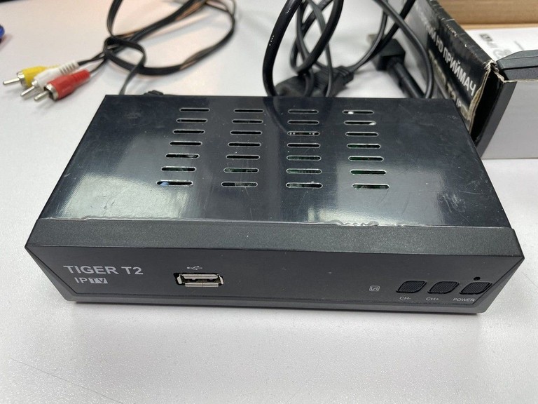 Купить Tiger t2 iptv Б/У