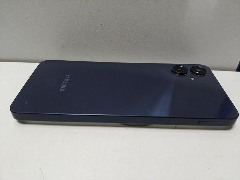 Samsung galaxy a06 4/128gb Код:01-201033742. Изображение 6