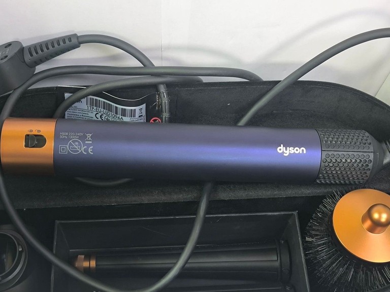 Дешево Dyson Airwrap i.d. HS08 Multi-Styler and Dryer Curly+Coily Prussian Blue/Rich Copper (107451-01) з ломбарду