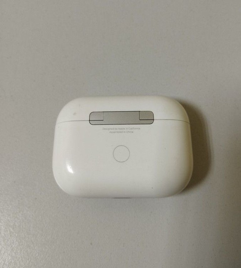 Дешево Apple airpods pro 2nd generation magsafe з ломбарду