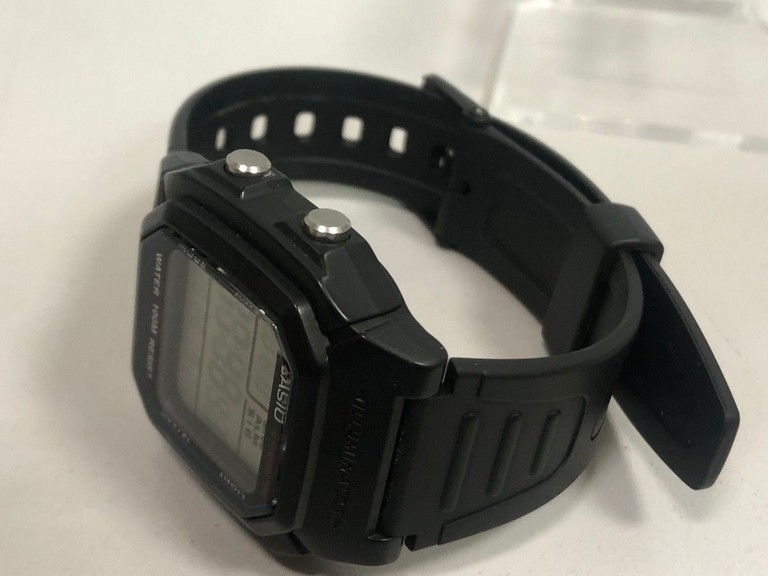 Дешево Casio w-800h з ломбарду