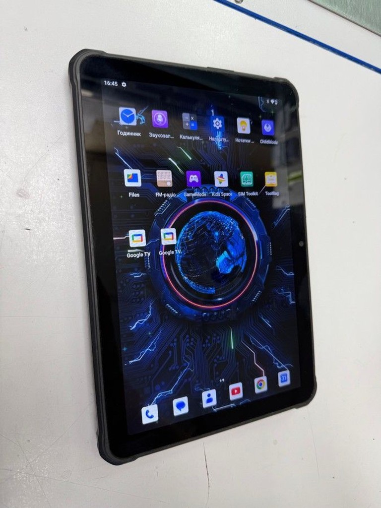 Купить Hotwav R6 Pro 8/128GB Black Б/У