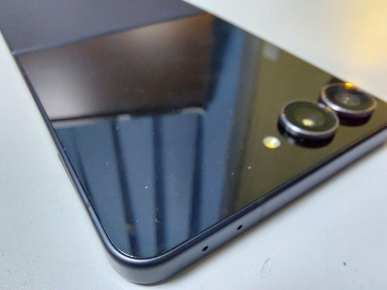 Samsung galaxy flip7 12/256gb Код:01-201065650. Зображення 7