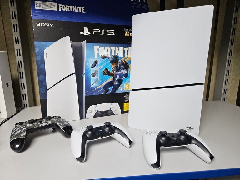 Купити Sony PlayStation 5 Slim Digital Edition 825GB White (1000040658) Б/У
