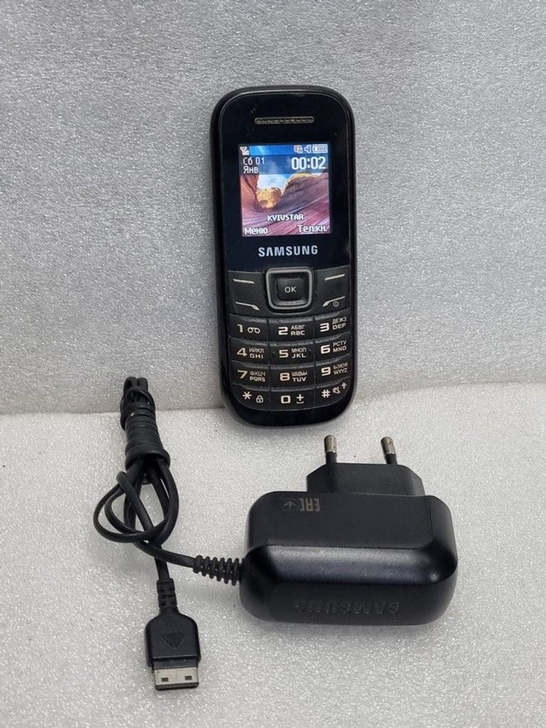 Купить Samsung e1200 Б/У
