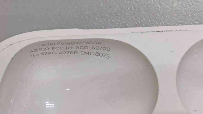 Оголошення Apple airpods pro 2nd generation magsafe Б/У