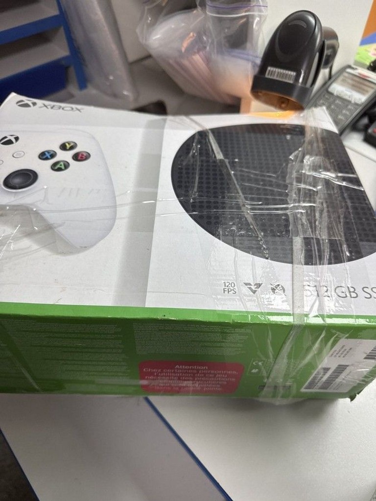 Купить Microsoft xbox series s 512gb Б/У