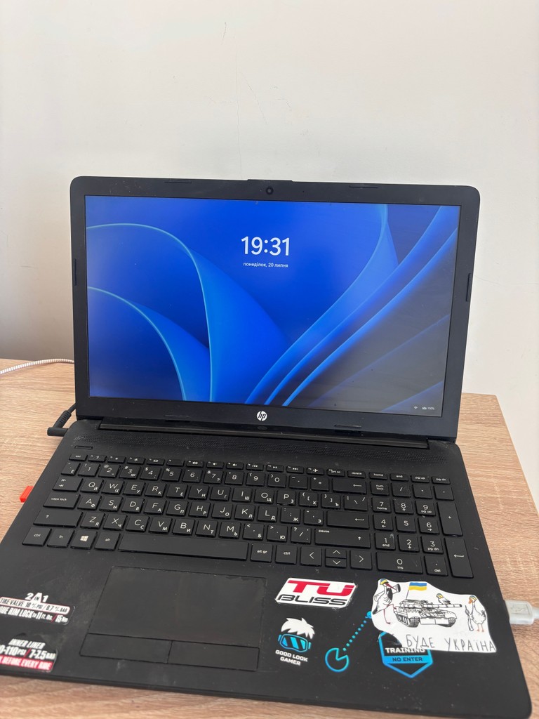 Купить HP 15-da0234ur Б/У