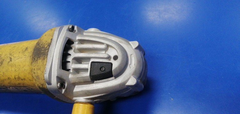 Dewalt DWE4207 Код:01-201090452. Зображення 8