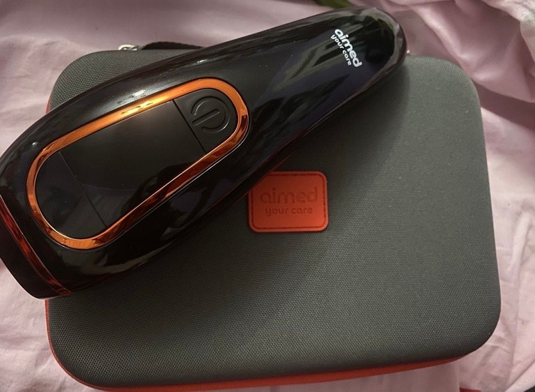 Оголошення AIMED Silk Skin IPL Intensed Pulse Light чорний Б/У
