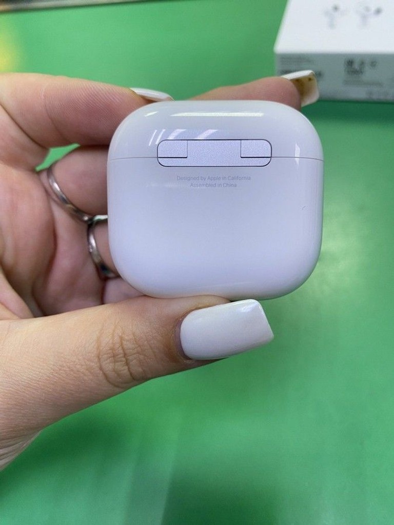 Распродажа Apple airpods 4, продавец Техноскарб