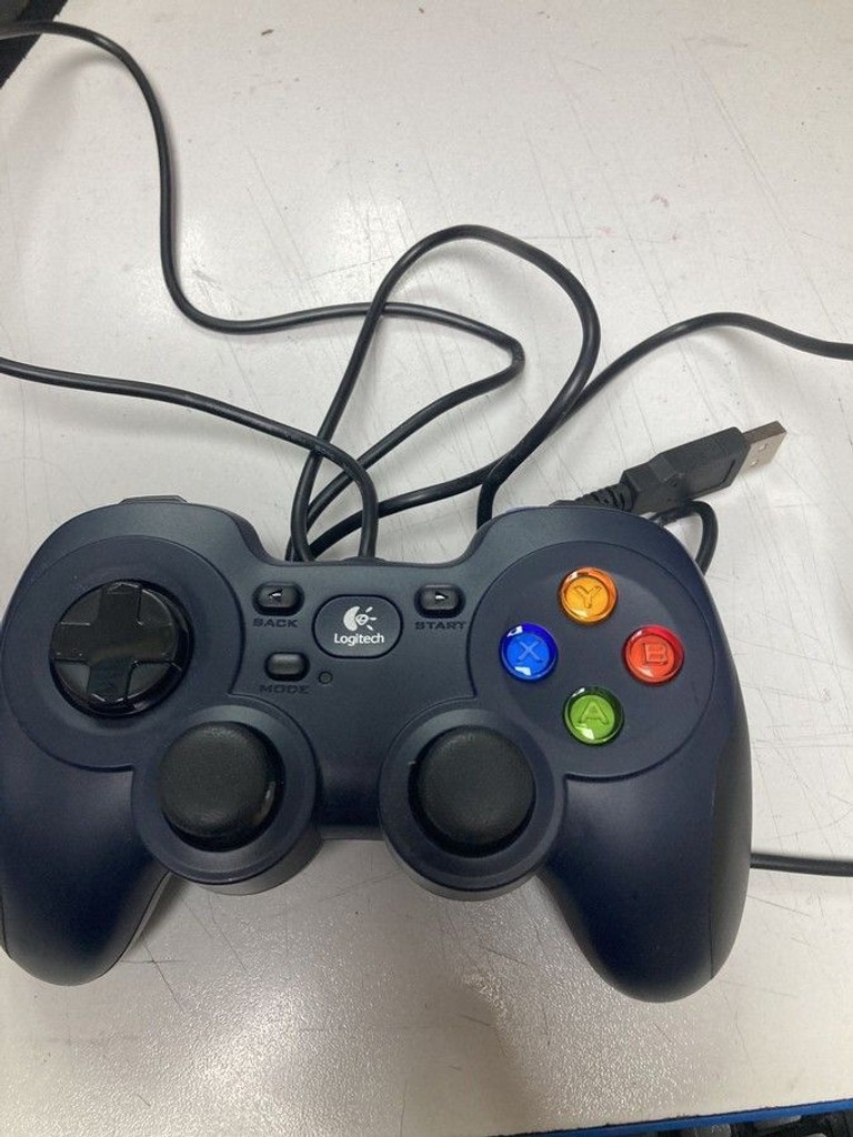 Купити Logitech Gamepad F310 Б/У