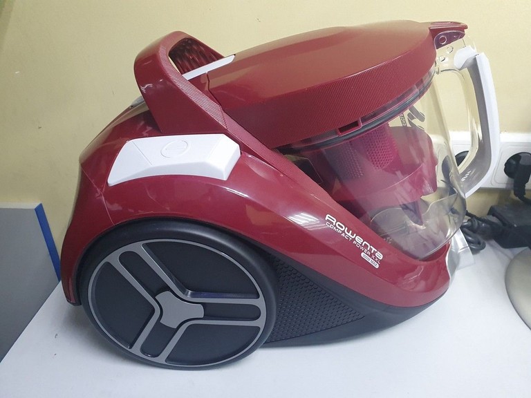 Купити Rowenta Compact Power XXL Animal + Kit RO4B63EA Б/У