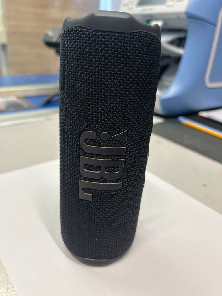 Дешиво Jbl flip 7 с ломбарда