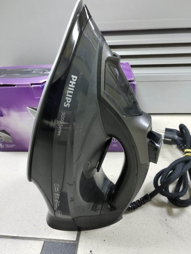 Распродажа Philips 5000 Series DST5040/80, продавец Техноскарб