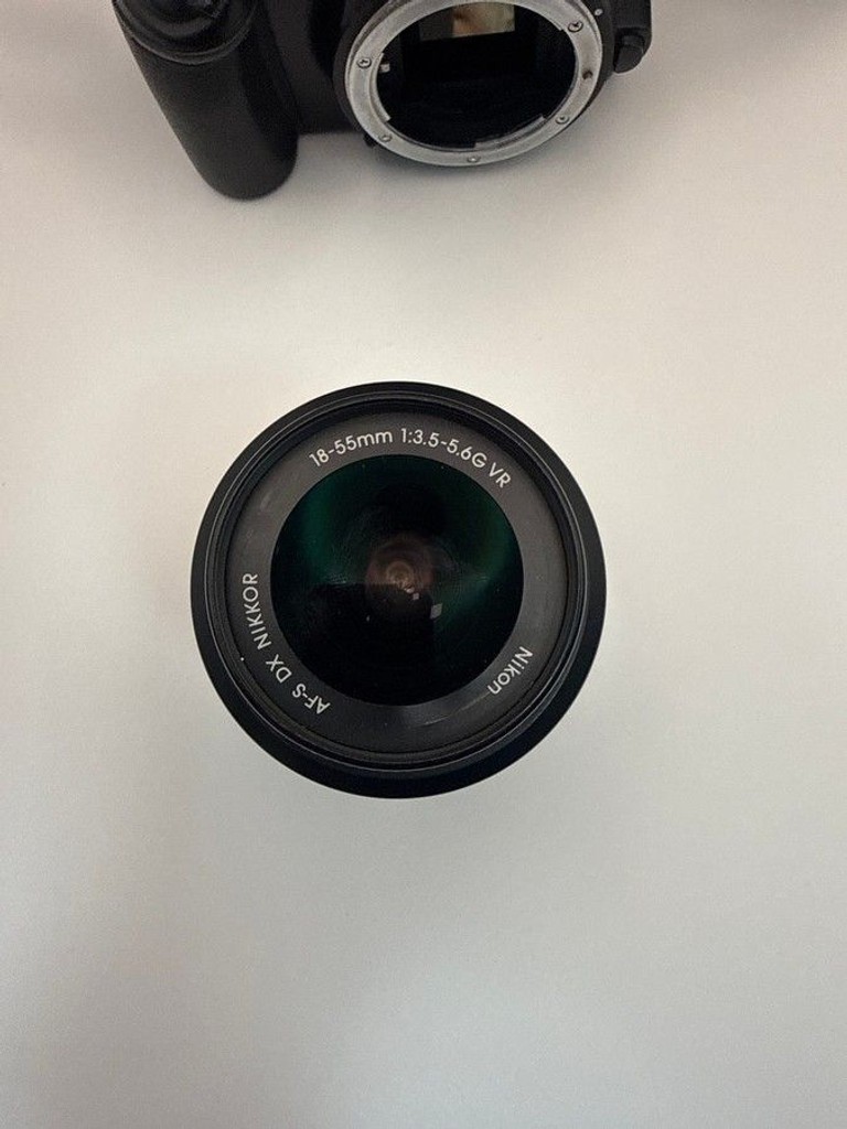 Nikon d3100 nikon nikkor af-s 18-55mm 1:3.5-5.6g vr dx swm aspherical Код:01-201175267. Изображение 5