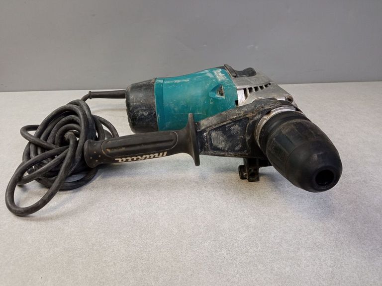 Makita HR4002