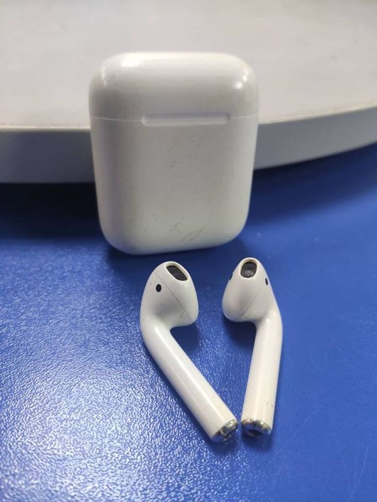 Дешиво Apple airpods 1 gen a1602 a1523+a1722 2017г. с ломбарда