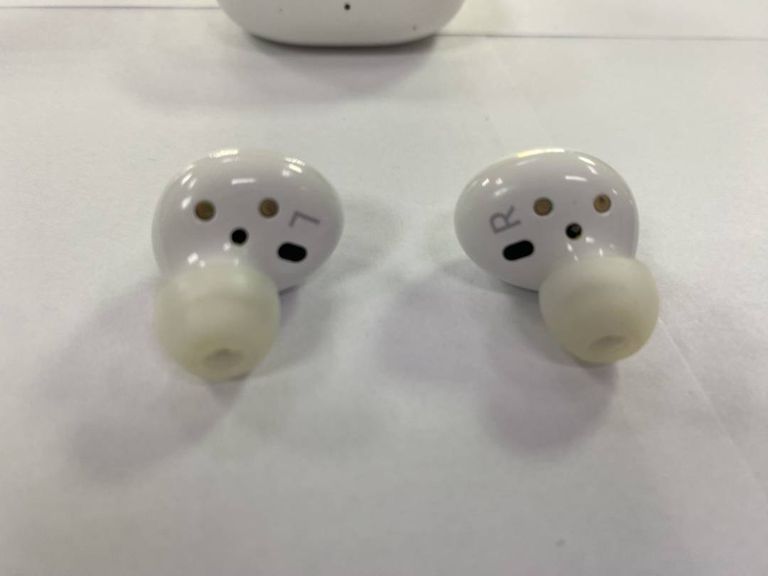 Samsung galaxy buds2