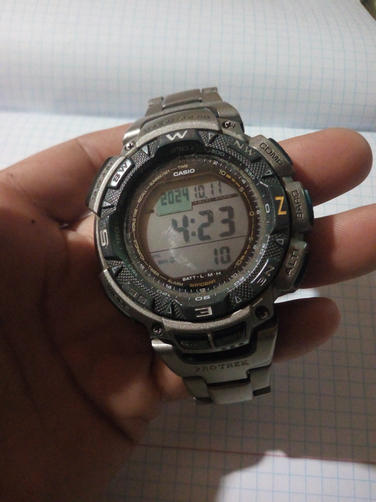 Дешиво Casio Pro Trek PRG-240-1ER с ломбарда