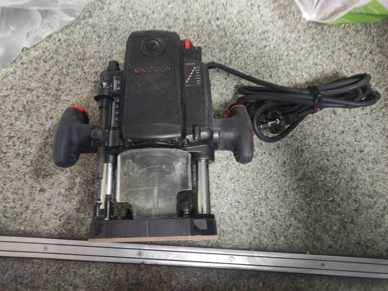 Купити Dnipro-M er-210lx Б/У