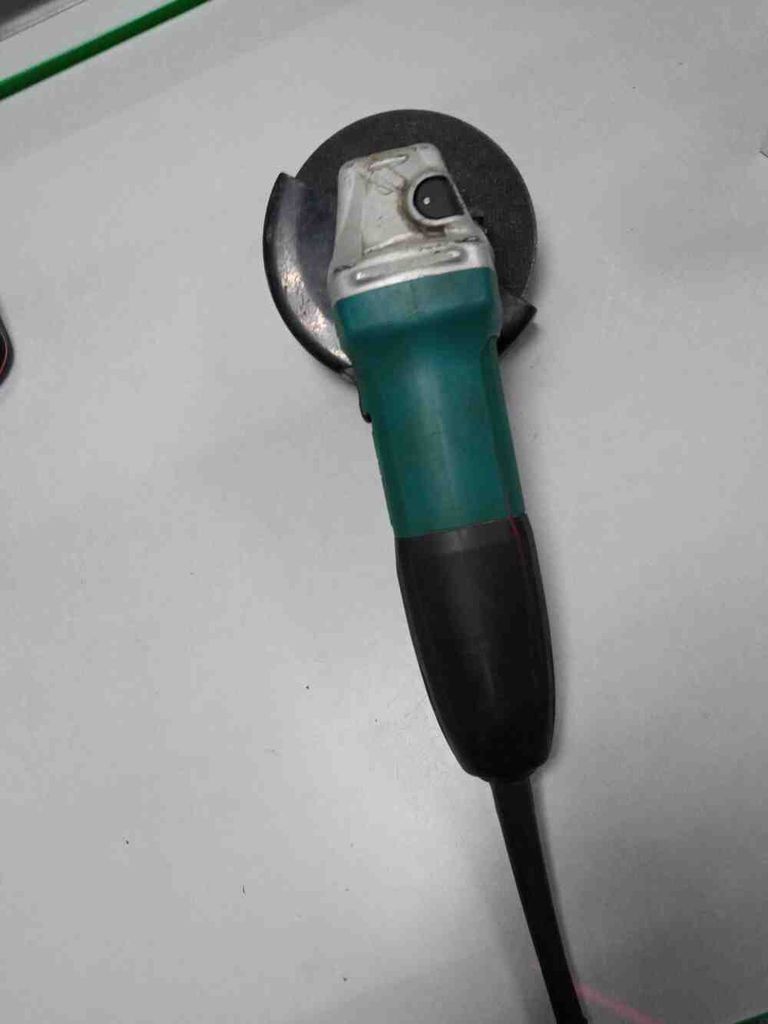 Купити Makita GA5030X1 Б/У