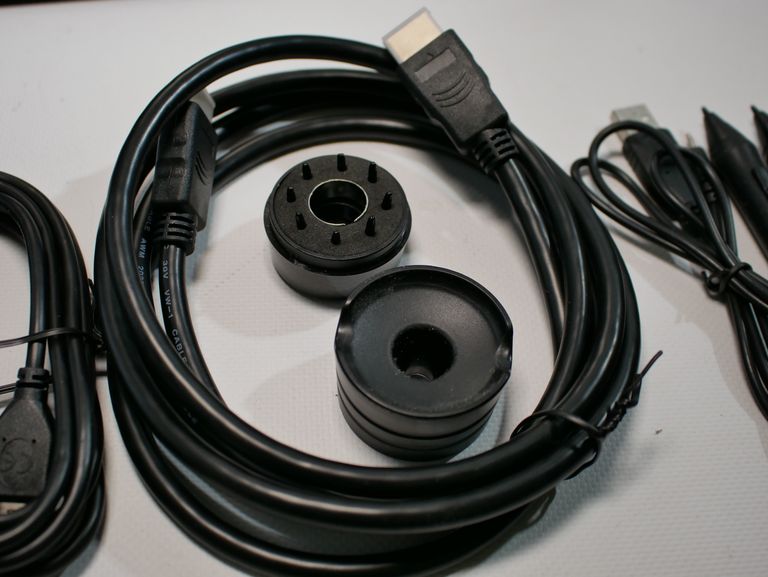 Графічний планшет-монітор Ugee HK1650 15.6"  2048 рівнів Код:null. Зображення 4