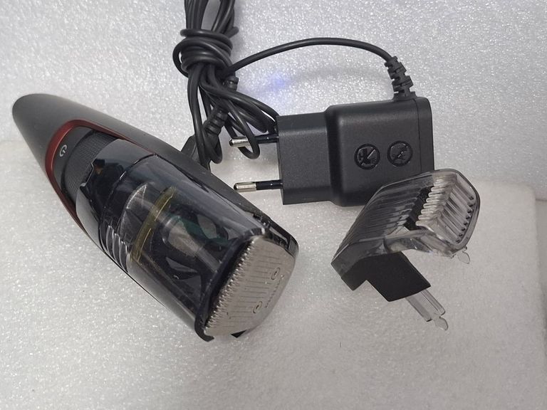 Оголошення Philips beardtrimmer series 7000 bt7501 Б/У