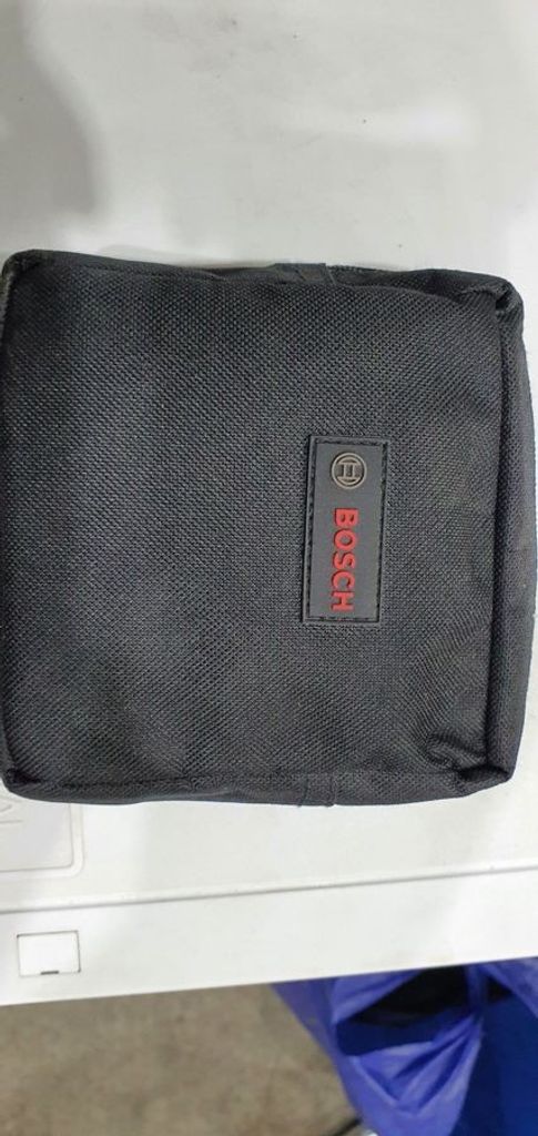 Дешево Bosch universallevel 360 з ломбарду