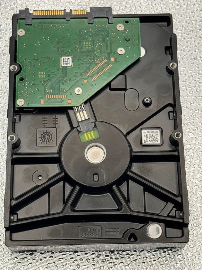 Оголошення Seagate ironwolf 4 tb Б/У