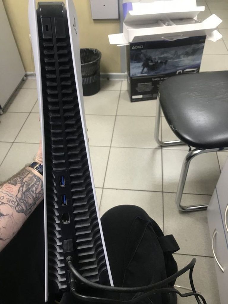 Объявление Sony PlayStation 5 Digital Edition 825GB Б/У