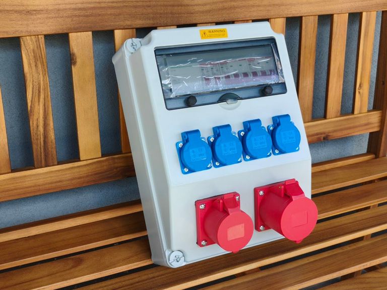 Дешиво RainWeel CEE 230В; 16А/32А с ломбарда