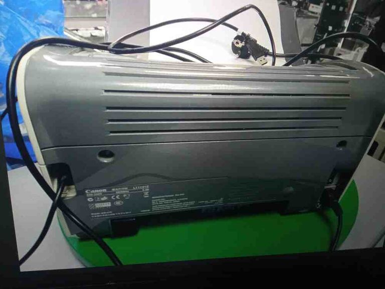 Дешево Canon i-SENSYS LBP2900 з ломбарду