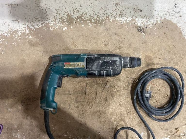 Оголошення Makita hr 2450 Б/У