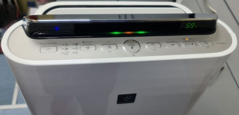 Оголошення Sharp KC-D50EUW Б/У