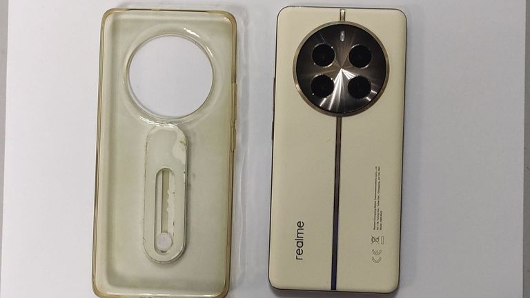 Оголошення Realme 12 Pro 5G 12/256GB Navigator Beige Б/У