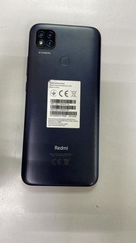 Дешево Xiaomi redmi 9c nfc 2/32gb з ломбарду