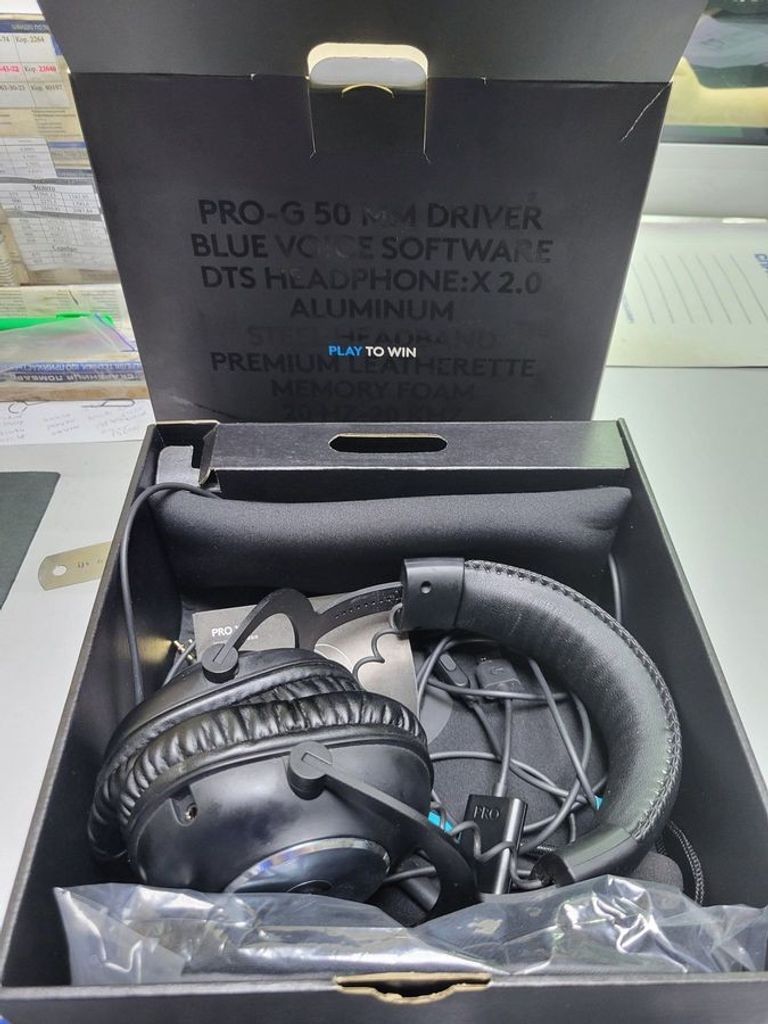 Купить Logitech g pro x gaming headset black 981-000818 Б/У