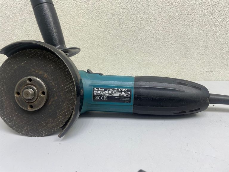 Оголошення Makita GA5030 Б/У