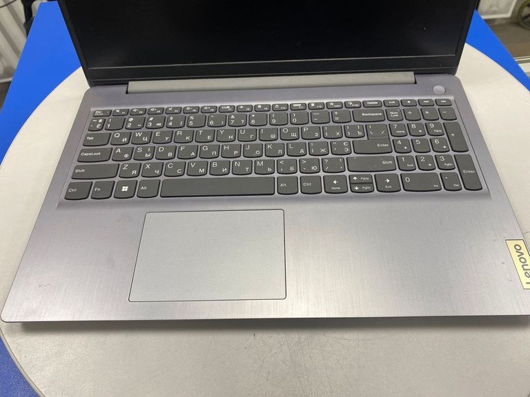 Дешиво Lenovo 16/core i3-1215u ddr5/12gb ddr4/hdd *відсутній/ssd 512 gb/*інтегрована с ломбарда