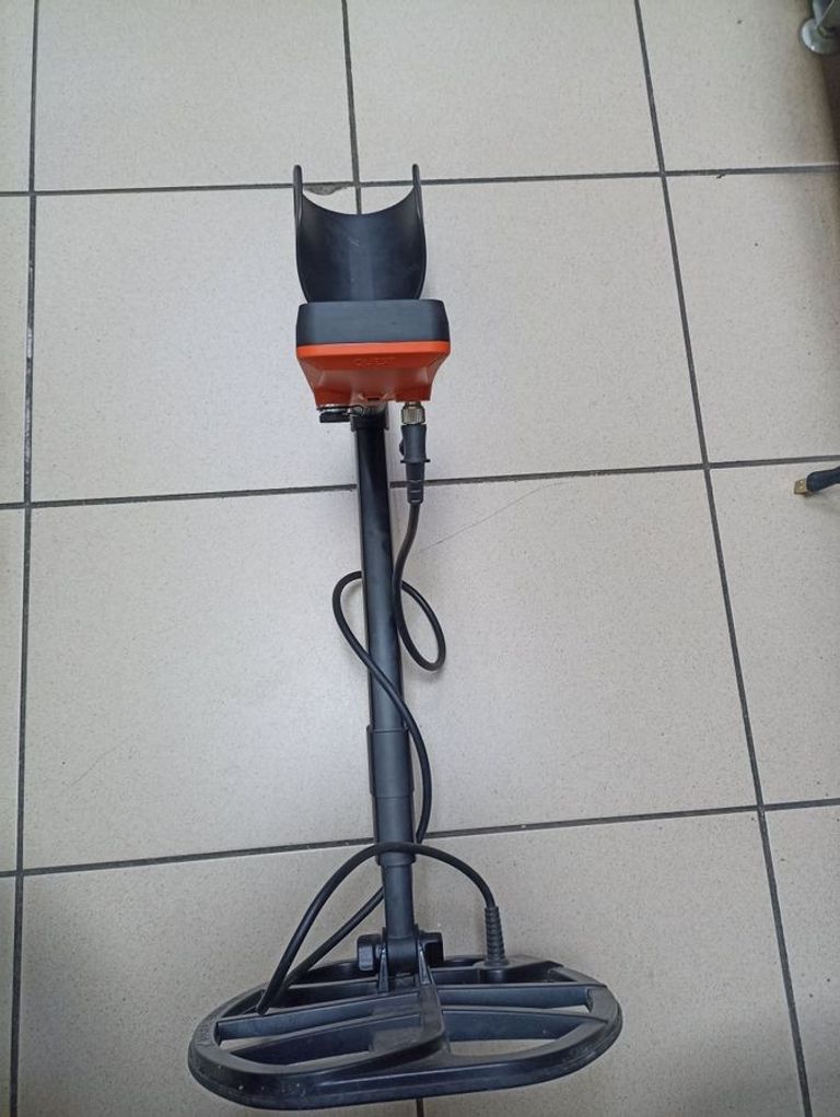 Распродажа Quest Q35, продавец Техноскарб