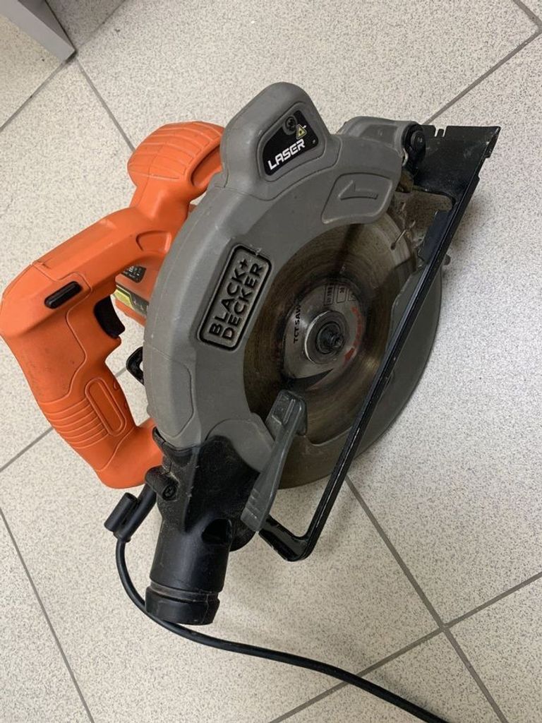 Оголошення Black Decker cs1250l Б/У