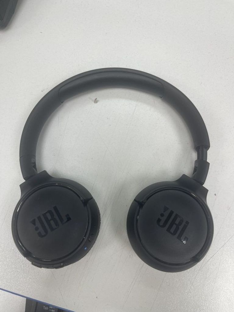Купить JBL Tune 510BT (JBLT510BTBLK) Б/У