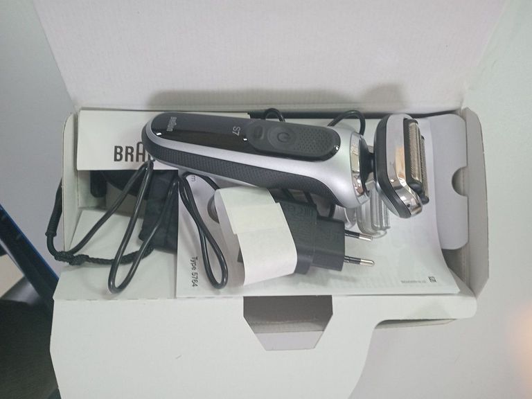 Купити Braun Series 7 71-S1000s Б/У