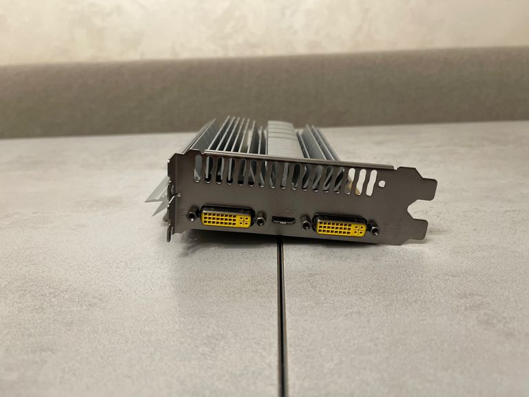 Дешиво ZOTAC GT 630 Zone Edition 1GB 128-bit DDR3  с ломбарда