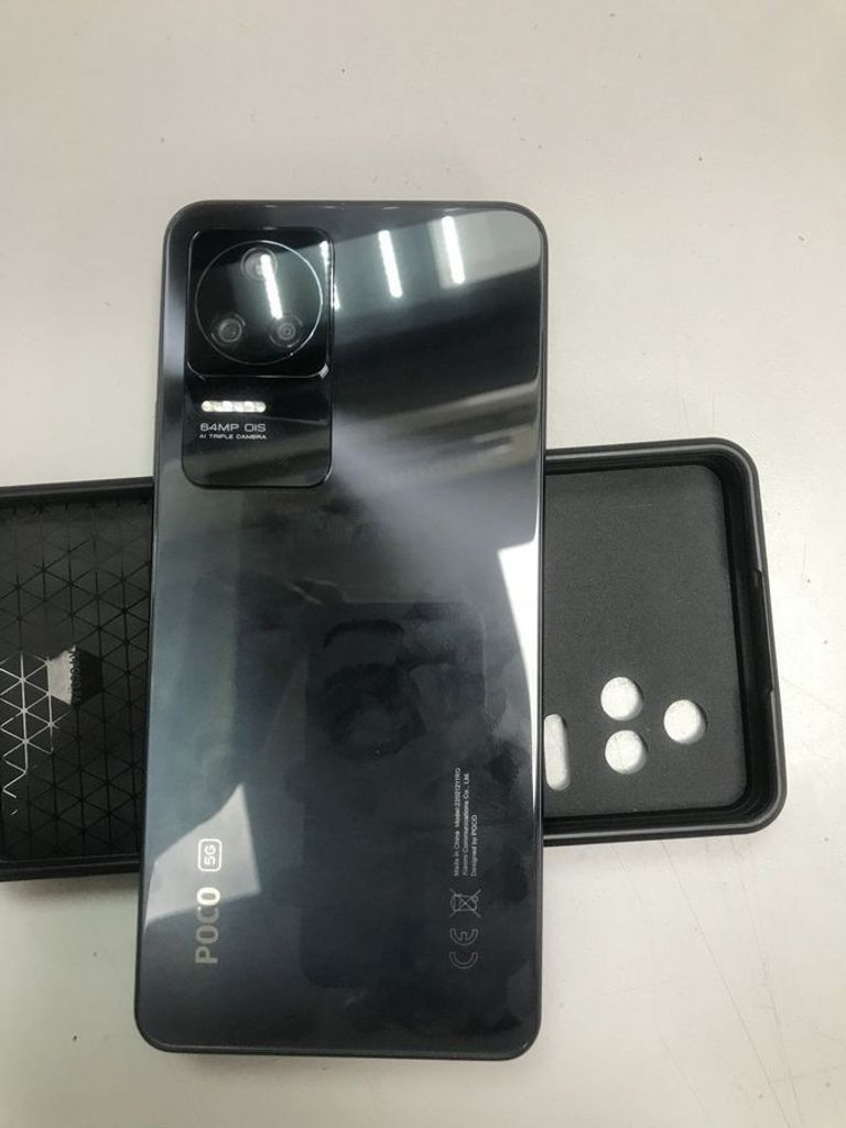 Купити Xiaomi poco f4 8/256gb Б/У