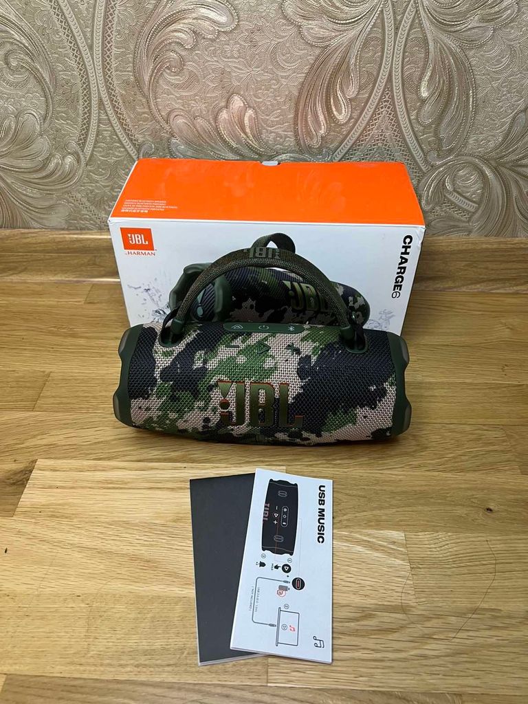 Купити JBL Charge 6  Б/У