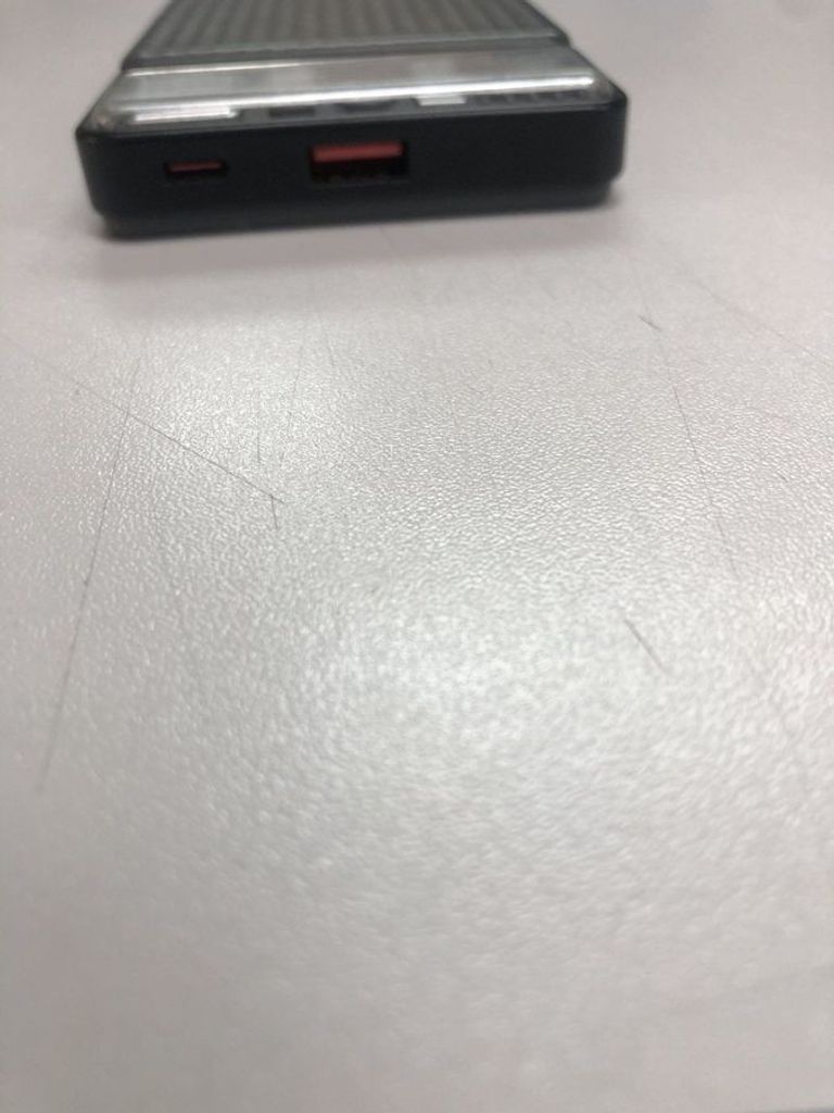 Купити Hoco q18 10000mah Б/У